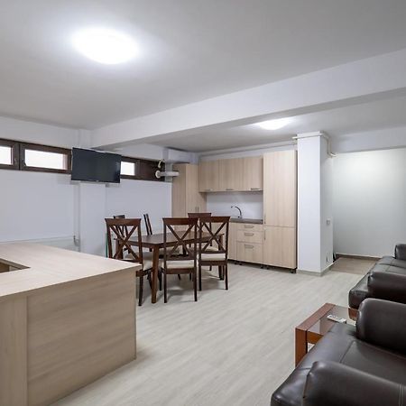 Simona Apartaments Bukarest Eksteriør billede